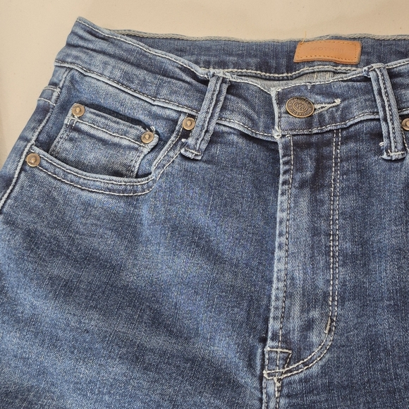 Mother The Insider Crop Step Fray High-Rise Baby Boot Blue Jeans - Size 26 - Picture 8 of 16